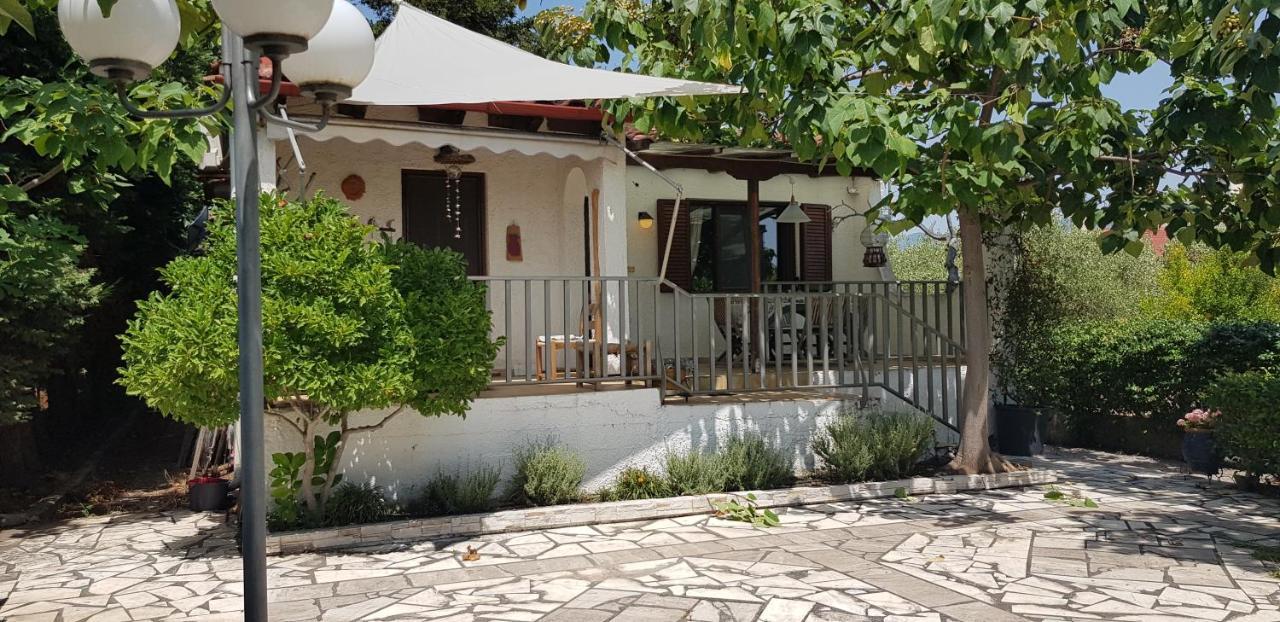 Country House By The Sea !!! Villa Karavómilos Eksteriør billede