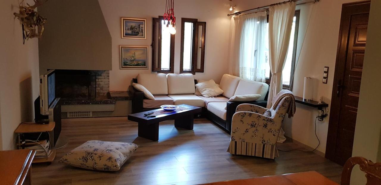 Country House By The Sea !!! Villa Karavómilos Eksteriør billede