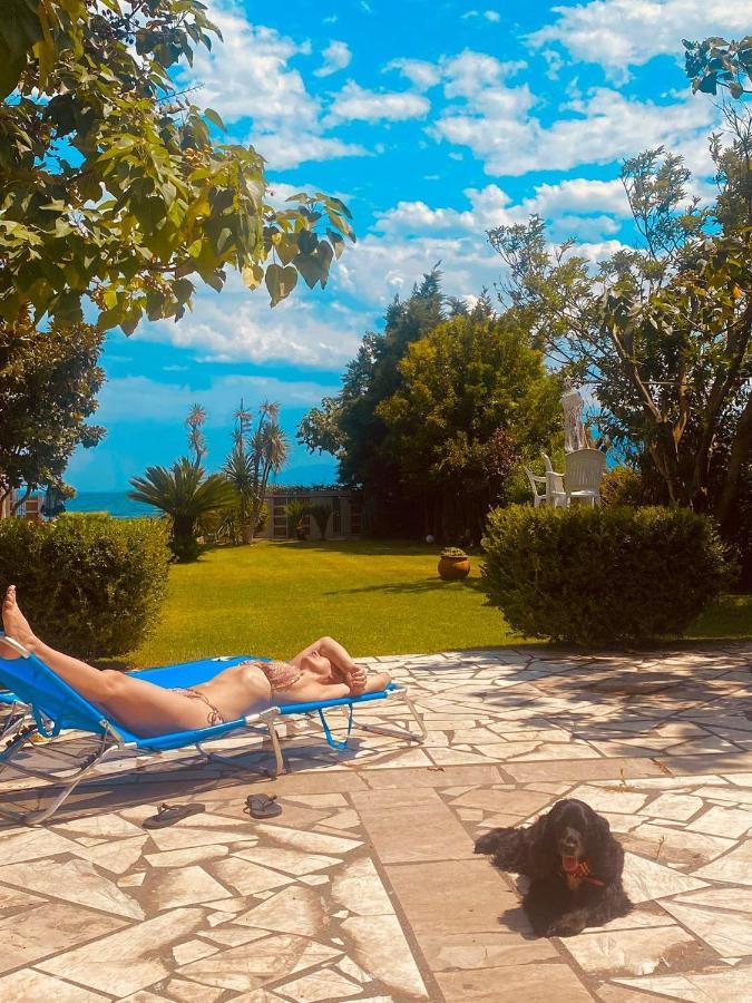 Country House By The Sea !!! Villa Karavómilos Eksteriør billede